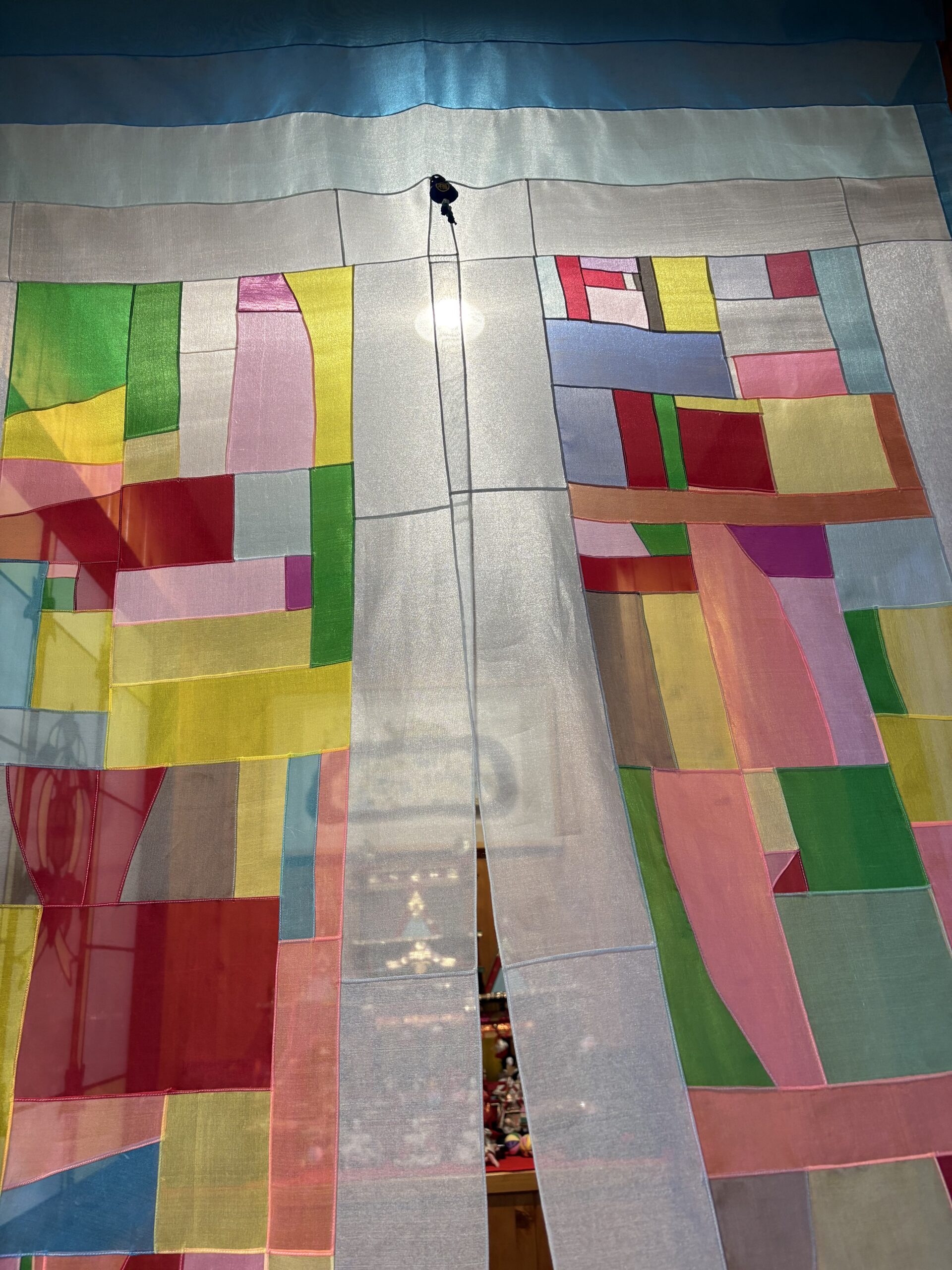 お雛様と、チョガッポの暖簾